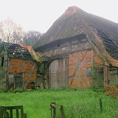 Unbesandten Niederdeutsches Hallenhaus