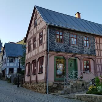 Treuen, Umgebindehäuser, 2021 im derzeitigen Zustand © Interessengemeinschaft Bauernhaus, Sandra Finsterbusch und Jens Wirth