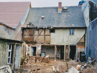 Rötha, kleines Bauernhaus, Hofseite vor der Sanierung © Interessengemeinschaft Bauernhaus, Jonny Haase