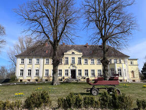 Hohenkirchen OT Manderow - Ferienwohnung - URlaub im Gutshaus - Wohlfühlen wie bei Freunden