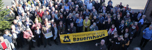 Rund 200 IgB-Mitglieder nahmen am Festakt teil und trafen sich im Anschluss zum gemeinsamen Austausch © Interessengemeinschaft Bauernhaus, Christine Kohnke-Löbert