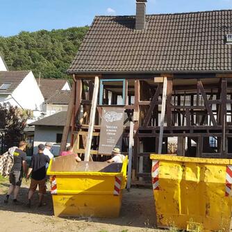 Die AG Historisches Ahrtal setzt sich für den Wiederaufbau mehrerer Fachwerkhäuser ein © Interessengemeinschaft Bauernhaus, Julia Ricker
